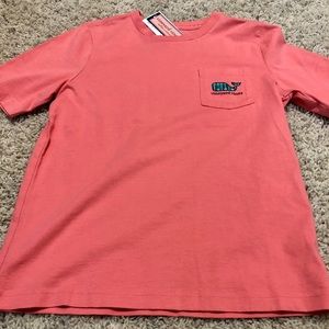 Vineyard vines boys football field whale tee